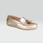 Johana - Mocasines de Piel Borrego con motitas y Grabado con Láser